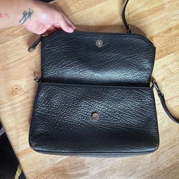 Bruno Magli Black Pebbled Leather Chain Purse Small Clasp Quality Old Money - Picture 5 of 13